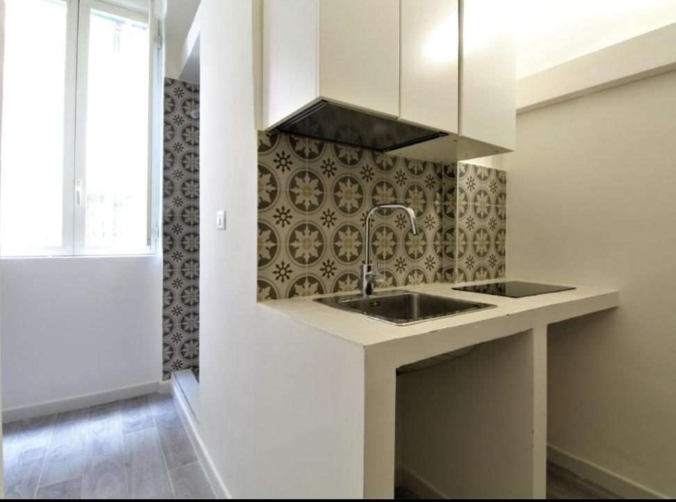 Central Guest House ナポリ エクステリア 写真
